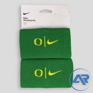 Nike Oregon Ducks PE Team Issued 2 Pack Wristbands Green Yellow FN5247-337